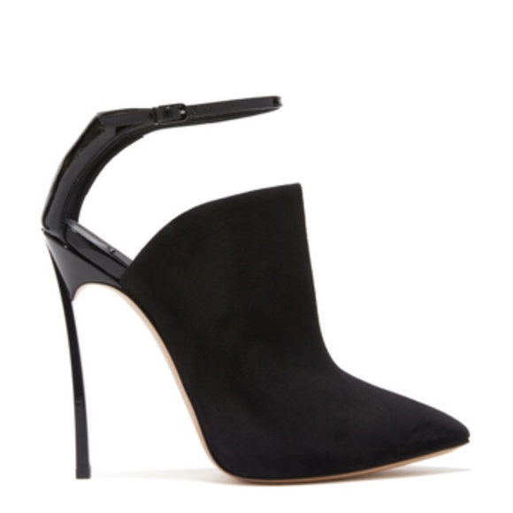 NEW CASADEI HEELED BOOTIES SIZE 7.5
